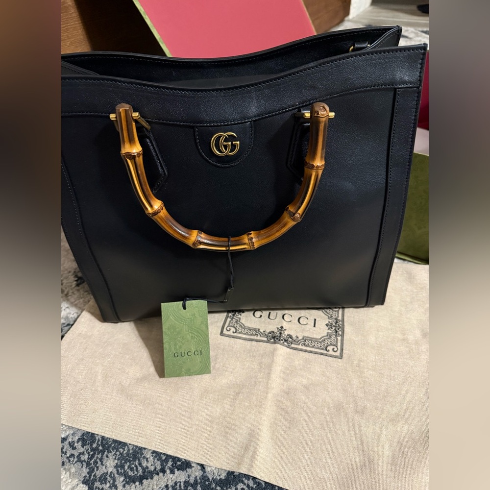 Gucci Diana Medium Tote Bag Black